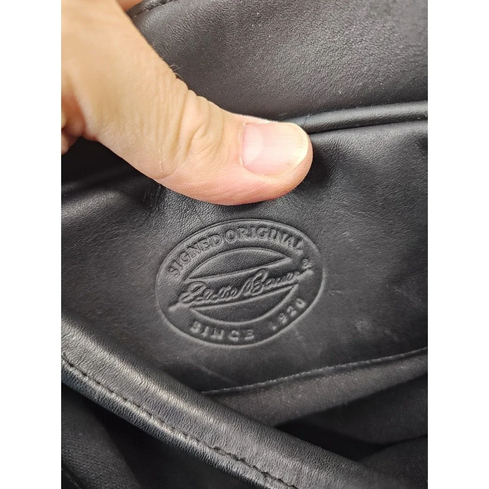 Eddie Bauer 15 11